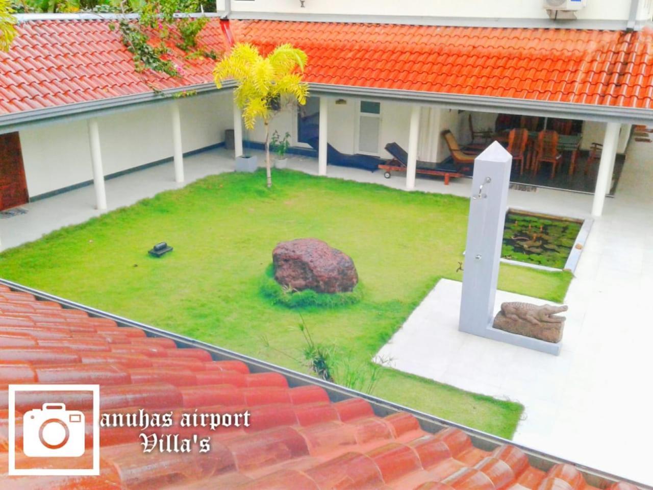 Anuhas Airport Villas Katunayaka Esterno foto